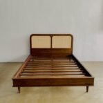 Tempat tidur jati rotan  dipan retro kayu jati Dipan Divan Jati – P 200 x L 160cm Furniture Jepara