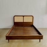 Tempat tidur jati rotan  dipan retro kayu jati Dipan Divan Jati – P 200 x L 160cm Furniture Jepara